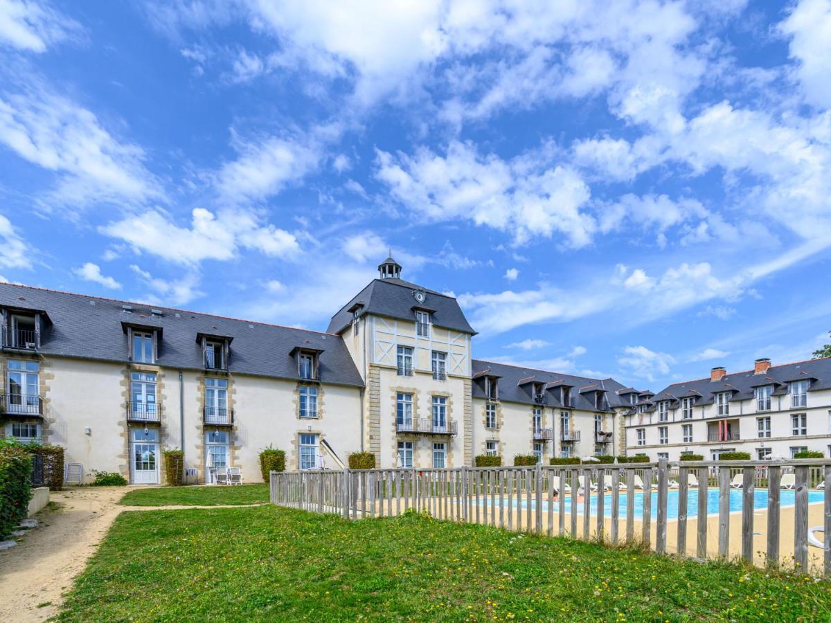 Apartment Chateau De Kergonano-10 By Interhome Баден Экстерьер фото