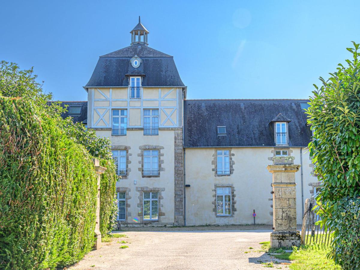 Apartment Chateau De Kergonano-10 By Interhome Баден Экстерьер фото